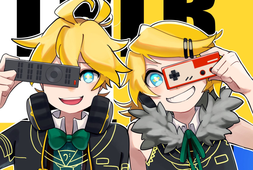 1boy 1girl ahoge anzu_(anz_le) aqua_eyes bass_clef blonde_hair blue_eyes bow bowtie controller covering_one_eye fur_collar game_controller hair_ornament hairclip headphones headphones_around_neck highres kagamine_len kagamine_rin remote_control rimocon_(vocaloid) short_hair smile vocaloid