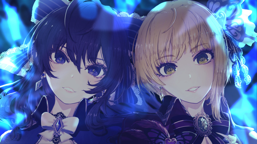 2girls amethyst_(gemstone) blonde_hair bow bowtie bright_pupils brooch butterfly_hair_ornament commentary_request crystal_earrings earrings emerald_(gemstone) gem green_eyes hair_bow hair_ornament heart highres ichinose_shiki idolmaster idolmaster_cinderella_girls jewelry lace-trimmed_bow lazy_lazy_(idolmaster) light long_hair looking_at_viewer minyom miyamoto_frederica multiple_girls parted_lips pink_lips purple_bow purple_hair purple_neckwear short_hair smile striped striped_bow upper_body violet_eyes white_bow white_neckwear