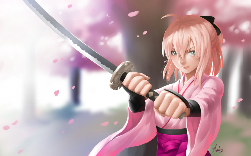 1girl ahoge black_bow blurry bow cherry_blossoms cowboy_shot depth_of_field fate/grand_order fate_(series) grey_skirt hair_between_eyes hair_bow highres japanese_clothes katana kimono natsuyu obi okita_souji_(fate) okita_souji_(fate)_(all) pink_hair sash short_hair skirt smile solo solo_focus sword type-moon upper_body weapon wide_sleeves