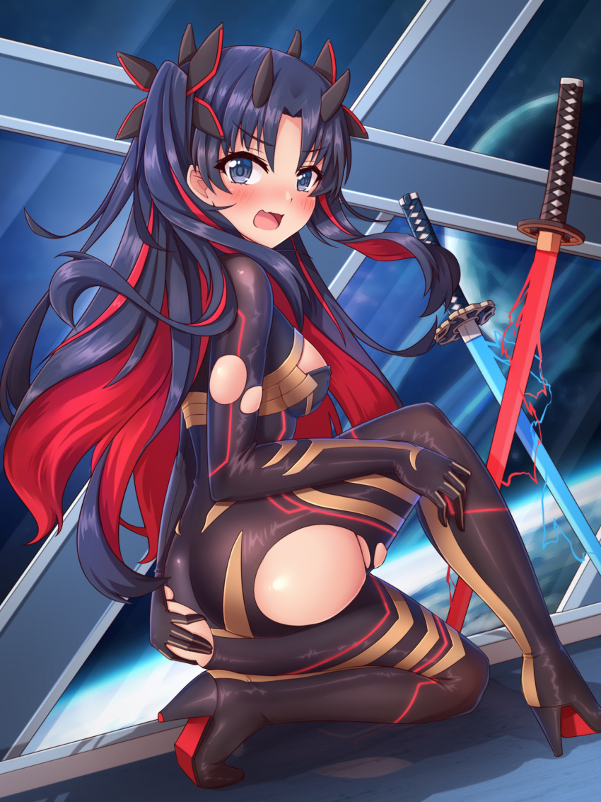 1girl ass bangs black_bodysuit black_hair black_ribbon blue_eyes blush bodysuit breasts commentary_request fate/grand_order fate_(series) hair_ribbon highres horns kaiyi katana multicolored_hair one_knee open_mouth parted_bangs redhead ribbon skin_tight small_breasts solo space_ishtar_(fate) sword torn_bodysuit torn_clothes two-tone_hair two_side_up weapon