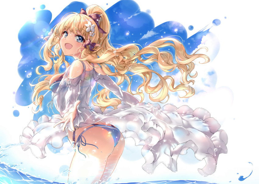 1girl ass bangs bikini black_bow blonde_hair blue_eyes blue_sky blush bow breasts day elf eyebrows_visible_through_hair floating_hair flower hair_bow hair_flower hair_ornament highres large_breasts long_hair looking_at_viewer open_mouth outdoors pointy_ears ponytail princess_connect! princess_connect!_re:dive sasaki_saren sidelocks sky smile solo splashing swimsuit thighs wading wet xin_(zinc)