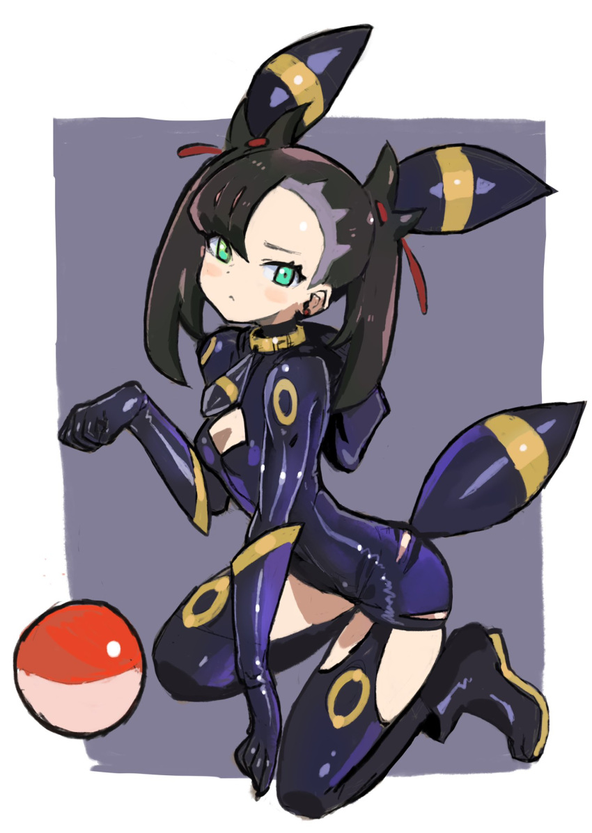 1girl animal_ears black_hair cleavage_cutout commentary_request cosplay dakusuta full_body gloves green_eyes hair_ribbon highres kneeling long_hair looking_at_viewer mary_(pokemon) poke_ball pokemon pokemon_(game) pokemon_swsh purple_background red_ribbon ribbon tail twintails two-tone_background umbreon umbreon_(cosplay) undercut white_background