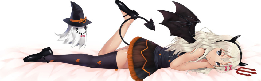 1girl alternate_costume black_footwear black_legwear blonde_hair blue_eyes blush bow closed_mouth demon_tail demon_wings dress eyebrows_visible_through_hair fake_horns garter_straps ghost grecale_(kantai_collection) hair_between_eyes hair_ornament halloween halloween_costume happy_halloween hat kantai_collection kochipu long_hair looking_at_viewer lying on_stomach polearm ribbon see-through shoes simple_background single_thighhigh sleeveless smile solo tail thigh-highs tongue tongue_out trident wavy_hair weapon white_background wings witch_hat