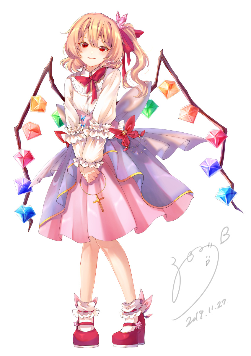 1girl absurdres alternate_costume arm_garter bangs bobby_socks bow bowtie commentary_request cross crystal dated flandre_scarlet full_body hair_between_eyes hair_ribbon highres long_sleeves mary_janes no_hat no_headwear pink_ribbon pink_skirt red_bow red_footwear red_neckwear red_ribbon ribbon shirt shoes signature simple_background skirt socks solanikieru solo standing touhou v_arms white_background white_legwear white_shirt wings