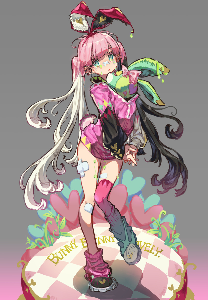 1girl absurdres bunny_tail closed_mouth earrings green_eyes hair_ornament hair_ribbon highres jewelry lips long_hair multicolored_hair original pink_legwear rabbit ribbon short_shorts shorts socks soono_(rlagpfl) tail twintails v_arms