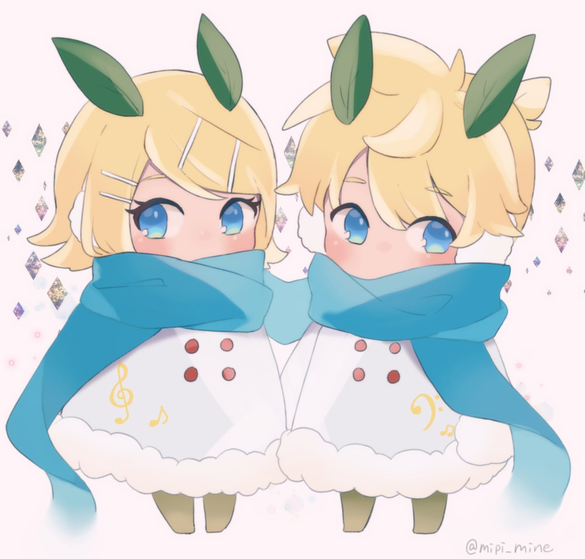 1boy 1girl bangs bass_clef beamed_eighth_notes blonde_hair blue_eyes blue_scarf blush bow buttons chibi coat commentary diamond_(shape) earmuffs eighth_note fur-trimmed_coat fur_trim hair_bow highres kagamine_len kagamine_rin leaf leaf_on_head mipi musical_note musical_note_print scarf short_hair short_ponytail side-by-side snow_bunny spiky_hair swept_bangs treble_clef twitter_username vocaloid white_coat