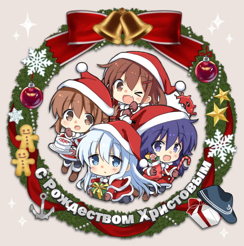 4girls akatsuki_(kantai_collection) alternate_costume anchor_symbol bauble bell black_legwear blue_eyes box brown_eyes brown_gloves brown_hair cake candy candy_cane capelet chibi christmas_ornaments christmas_stocking christmas_wreath commentary_request cyrillic dress enemy_lifebuoy_(kantai_collection) fang flat_cap folded_ponytail food fur-trimmed_capelet fur_trim gift gift_box gingerbread_man gloves grey_background hair_ornament hairclip hat hibiki_(kantai_collection) highres hizuki_yayoi ikazuchi_(kantai_collection) inazuma_(kantai_collection) kantai_collection long_hair looking_at_viewer messy_hair multiple_girls one_eye_closed pantyhose purple_hair red_dress red_headwear russian_text santa_costume santa_hat shinkaisei-kan short_hair silver_hair skin_fang sparkle star violet_eyes wreath
