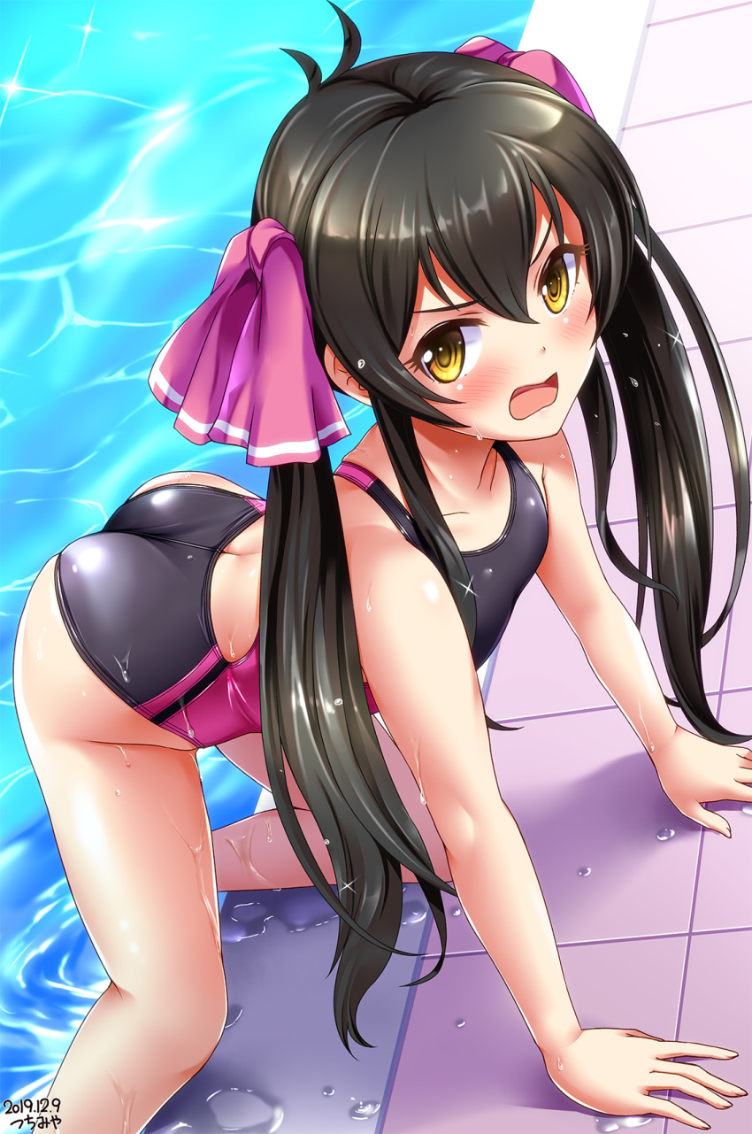 1girl all_fours alternate_costume artist_name ass back black_swimsuit chair collarbone competition_swimsuit covered_navel dated eyebrows_visible_through_hair flat_chest from_above hair_between_eyes hair_ribbon highleg highleg_swimsuit highres idolmaster idolmaster_cinderella_girls looking_at_viewer looking_up lounge_chair matoba_risa one-piece_swimsuit outdoors pink_ribbon pink_swimsuit pool ribbon skindentation solo swimsuit tsuchimiya twintails wet wet_clothes wet_swimsuit yellow_eyes