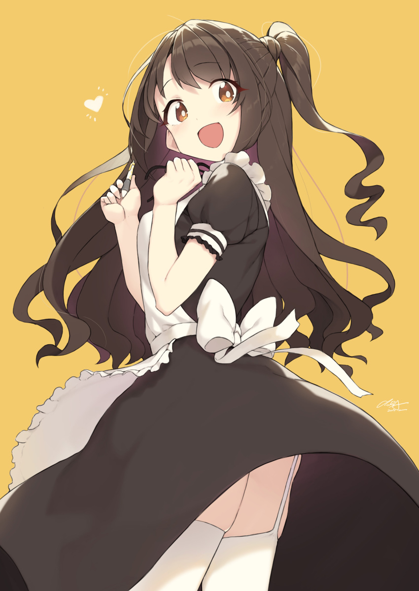 1girl :d absurdres alternate_costume apron black_dress brown_eyes brown_hair cloba dress enmaided eyebrows_visible_through_hair from_below highres idolmaster idolmaster_cinderella_girls long_hair looking_at_viewer maid maid_apron one_side_up open_mouth shimamura_uzuki simple_background smile solo thigh-highs thigh_strap white_legwear yellow_background