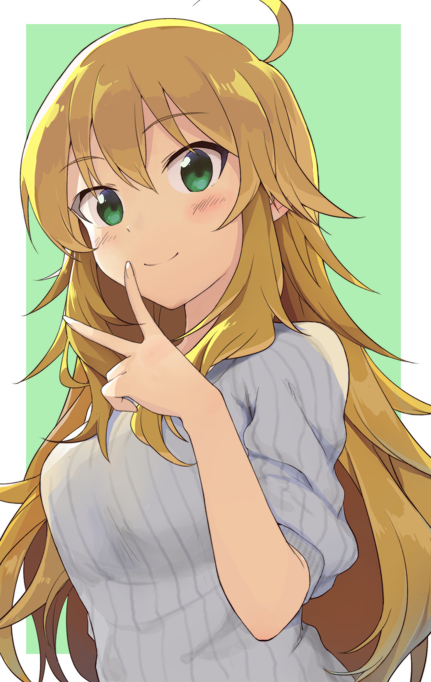 1girl absurdres ahoge bangs blonde_hair blush closed_mouth eyebrows_visible_through_hair green_background green_eyes grey_sweater hair_between_eyes highres hoshii_miki idolmaster idolmaster_(classic) long_hair looking_at_viewer ribbed_sweater sleeves_rolled_up smile solo sweater syuichi two-tone_background upper_body v very_long_hair white_background