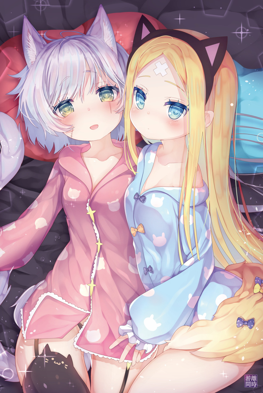 2girls abigail_williams_(fate/grand_order) absurdres animal_ears bangs bare_shoulders black_bow black_panties blonde_hair blue_eyes blue_pajamas blush bow breasts cat_ears cat_hair_ornament cat_tail collarbone commentary_request facial_scar fake_animal_ears fate/grand_order fate_(series) green_eyes grey_hair hair_ornament highres jack_the_ripper_(fate/apocrypha) long_hair looking_at_viewer lying multiple_girls on_back orange_bow panties parted_bangs pink_pajamas scar scar_across_eye short_hair small_breasts smile star tail thigh-highs underwear zuzi_sotusko