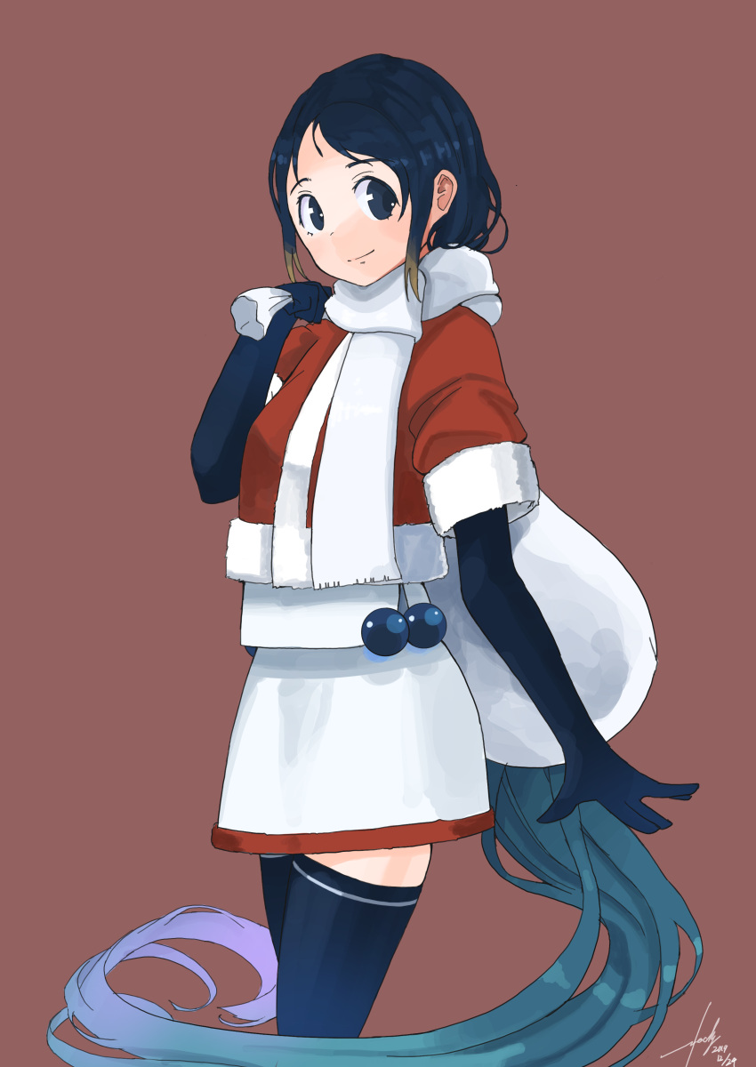 1girl absurdres adapted_costume bangs black_eyes black_gloves black_hair black_legwear blue_hair brown_background commentary_request cowboy_shot elbow_gloves fur-trimmed_jacket fur_trim gloves gradient_hair highres jacket kantai_collection multicolored_hair red_jacket samidare_(kantai_collection) scarf signature simple_background skirt solo standing swept_bangs thigh-highs utachy white_skirt