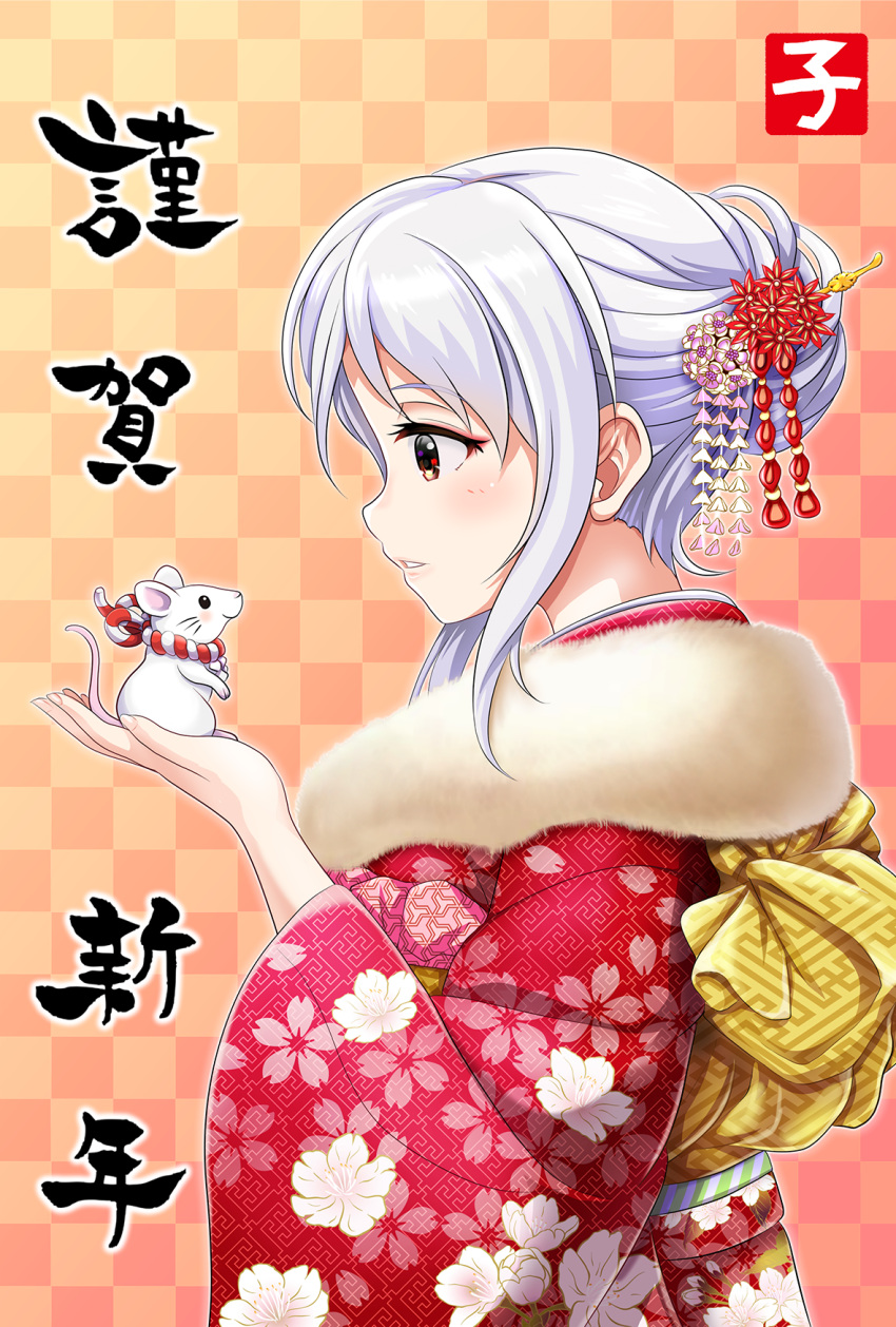 1girl animal animal_on_hand bangs brown_eyes checkered checkered_background cherry_blossom_print commentary_request cowboy_shot eyebrows_visible_through_hair flower from_side fur-trimmed_kimono fur_trim furisode hair_bun hair_flower hair_ornament highres japanese_clothes kimono kouhaku_nawa light_blush looking_at_another mouse new_year obi original parted_lips print_kimono red_kimono sash sidelocks solo_focus tk8d32 translation_request unmoving_pattern white_hair wide_sleeves