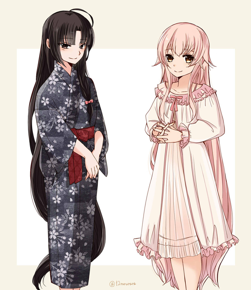 2girls ahoge alternate_costume alternate_hairstyle bangs black_hair blush dress eyebrows_visible_through_hair floral_print hair_down highres japanese_clothes kantai_collection long_hair long_sleeves multiple_girls pajamas pink_hair ribbon shouhou_(kantai_collection) sidelocks simple_background smile tonome_(rururara) twitter_username very_long_hair wide_sleeves yura_(kantai_collection)