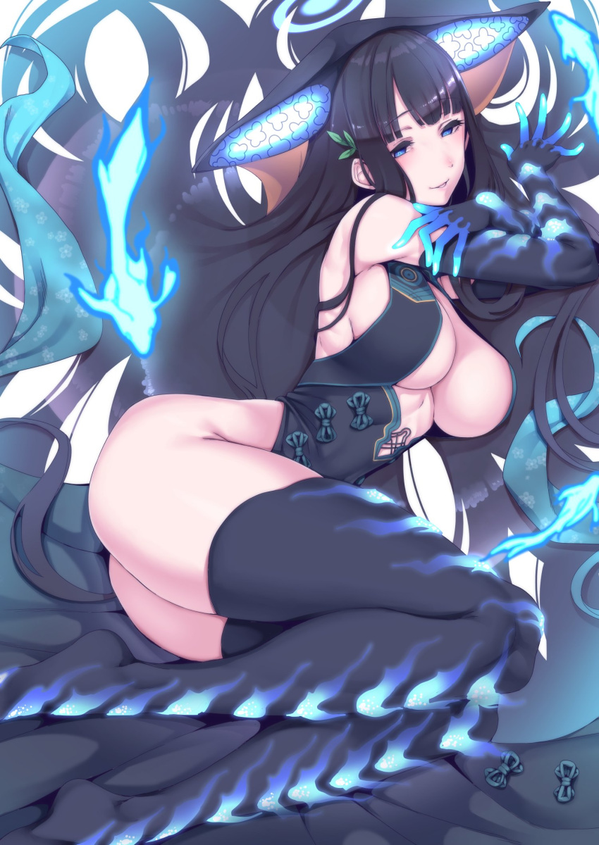 1girl black_hair blue_eyes breasts eyebrows_visible_through_hair fate/grand_order fate_(series) highres large_breasts long_hair lying nakamura_regura on_side parted_lips seductive_smile smile tagme thigh-highs very_long_hair yang_guifei_(fate/grand_order)