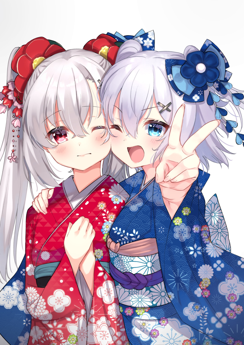 2girls ;d bangs blue_bow blue_eyes blue_flower blue_kimono blush bow commentary_request eyebrows_visible_through_hair floral_print flower foreshortening hair_between_eyes hair_flower hair_ornament hairclip hand_on_another's_shoulder hands_together hands_up highres japanese_clothes kimono long_hair multiple_girls obi one_eye_closed open_mouth original outstretched_arm own_hands_together print_kimono red_eyes red_flower red_kimono sash silver_hair simple_background smile tsukiman upper_body v very_long_hair white_background x_hair_ornament