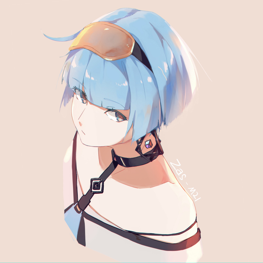 1girl absurdres ahoge bangs bare_shoulders blue_hair blunt_bangs brown_eyes character_name choker closed_mouth collarbone earrings eyebrows_visible_through_hair eyewear_on_head from_above girls_frontline goggles grey_background highres jewelry looking_at_viewer short_hair simple_background solo xy_(pixiv8783776) zas_m21_(girls_frontline)