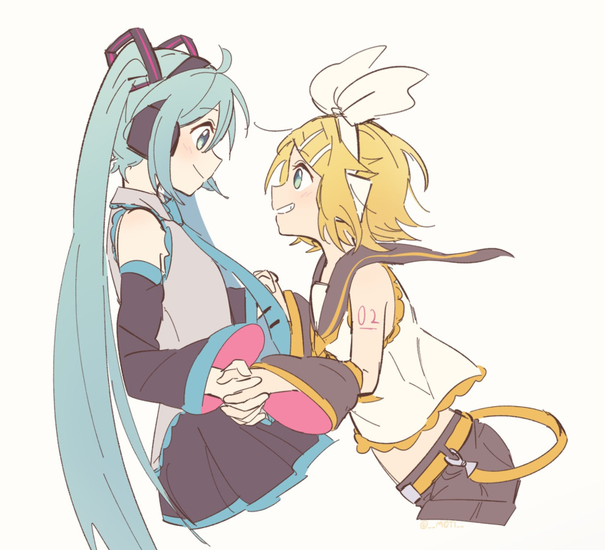 2girls aqua_eyes aqua_hair aqua_neckwear bangs bare_shoulders belt black_collar black_skirt black_sleeves blonde_hair bow collar commentary crop_top cropped_legs detached_sleeves from_side grey_shirt grin hair_bow hair_ornament hairclip hatsune_miku headphones highres holding_hands kagamine_rin light_blush long_hair looking_at_another m0ti midriff multiple_girls necktie sailor_collar school_uniform shirt short_hair short_shorts shorts shoulder_tattoo skirt sleeveless sleeveless_shirt smile swept_bangs tattoo twintails upper_body very_long_hair vocaloid white_bow white_shirt yuri