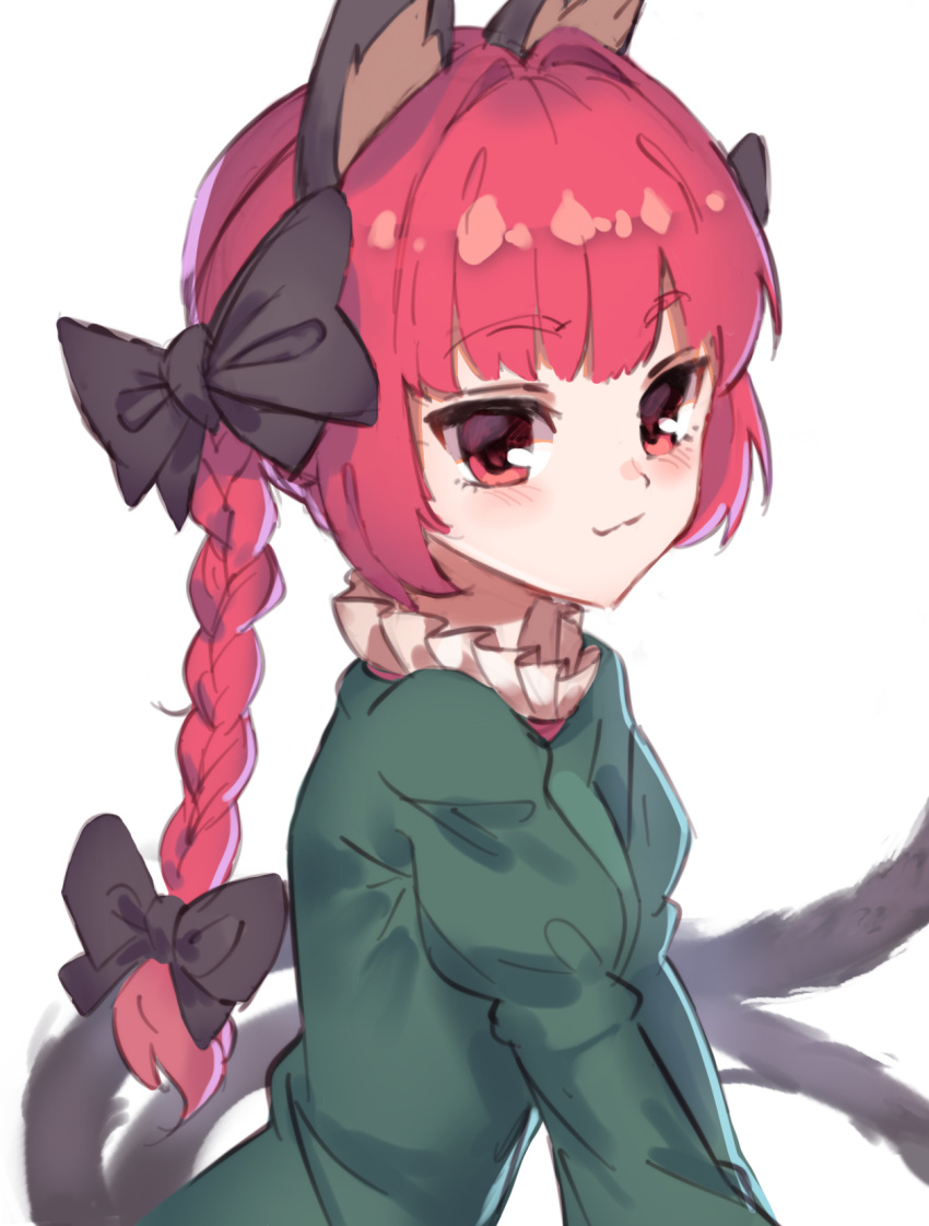 1girl animal_ears black_bow blush bow braid cat_ears dress eyebrows_visible_through_hair frills from_side green_dress hair_bow highres juliet_sleeves kaenbyou_rin long_hair long_sleeves looking_at_viewer multiple_tails puffy_sleeves red_eyes redhead simple_background smile solo tail touhou twin_braids two_tails upper_body white_background yanyan_(shinken_gomi)