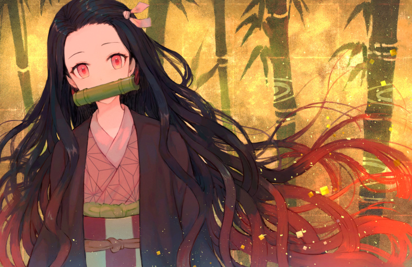 1girl black_hair floating_hair hair_ribbon haori highres japanese_clothes kamado_nezuko kimetsu_no_yaiba kimono long_hair long_sleeves looking_at_viewer multicolored_hair pabo pink_eyes pink_kimono pink_ribbon print_kimono redhead ribbon shiny shiny_hair solo two-tone_hair upper_body very_long_hair