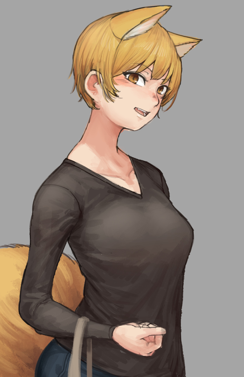 1girl absurdres alternate_costume animal_ears bangs black_shirt blonde_hair blush breasts brown_eyes casual chanta_(ayatakaoisii) collarbone commentary_request contemporary eyebrows_visible_through_hair fox_ears fox_tail head_tilt highres long_sleeves medium_breasts shirt short_hair simple_background solo tail touhou upper_body v-neck yakumo_ran