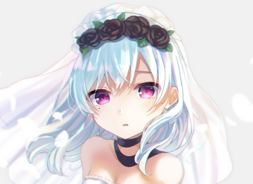 1girl absurdres bangs bare_shoulders black_choker blue_hair breasts bridal_veil choker commentary_request eyebrows_behind_hair frills grey_background hair_between_eyes highres hoshino_yura kaifu_naru long_hair looking_at_viewer parted_lips see-through simple_background small_breasts solo station_memories strapless upper_body upper_teeth veil violet_eyes