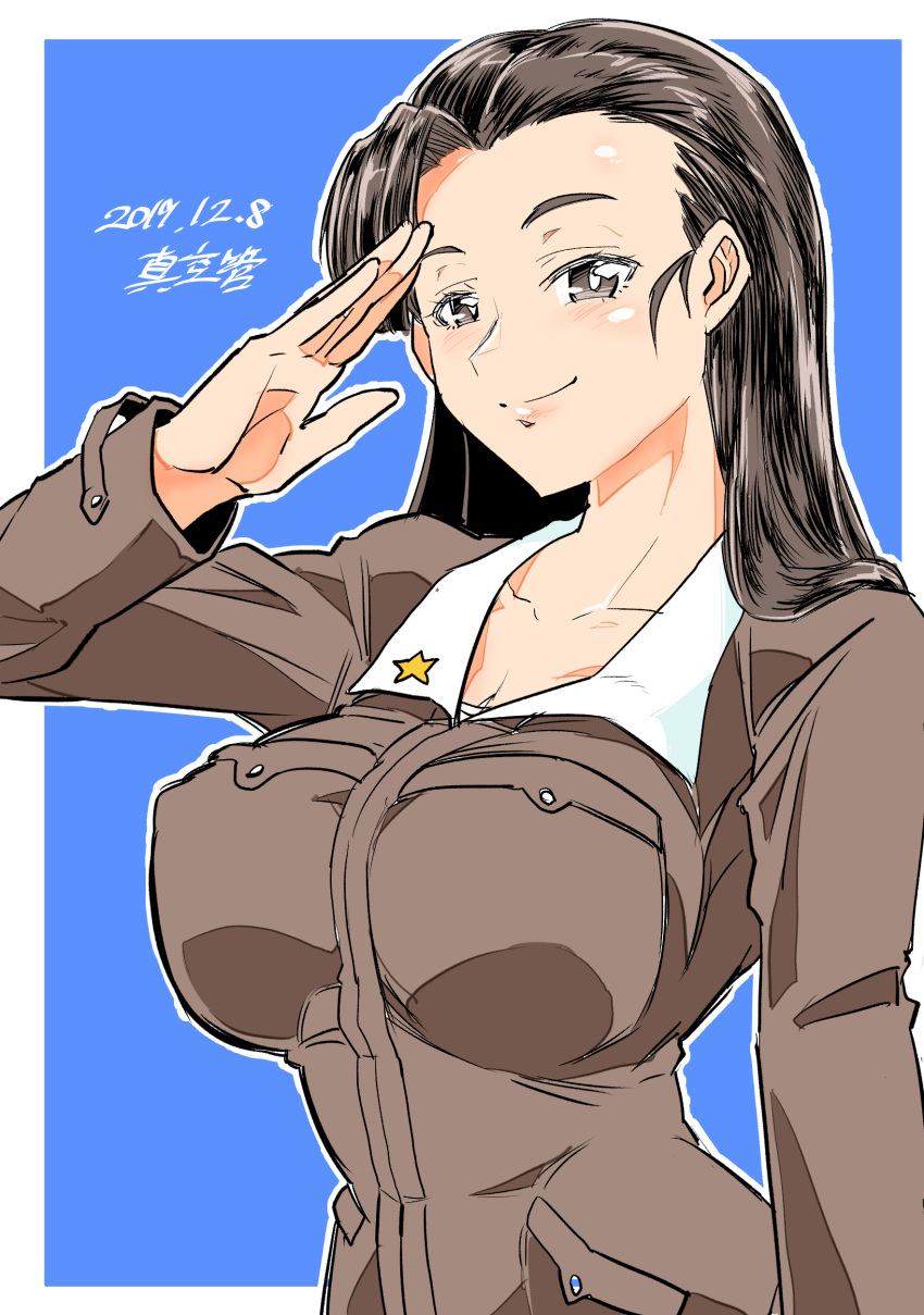 1girl absurdres artist_name asymmetrical_bangs bangs blue_background breasts brown_eyes brown_hair brown_jacket chi-hatan_military_uniform closed_mouth commentary dated girls_und_panzer half-closed_eyes highres jacket large_breasts long_hair long_sleeves looking_at_viewer military military_uniform nishi_kinuyo outline outside_border salute shinkuukan_(tetsuo3) signature smile solo star uniform upper_body white_outline