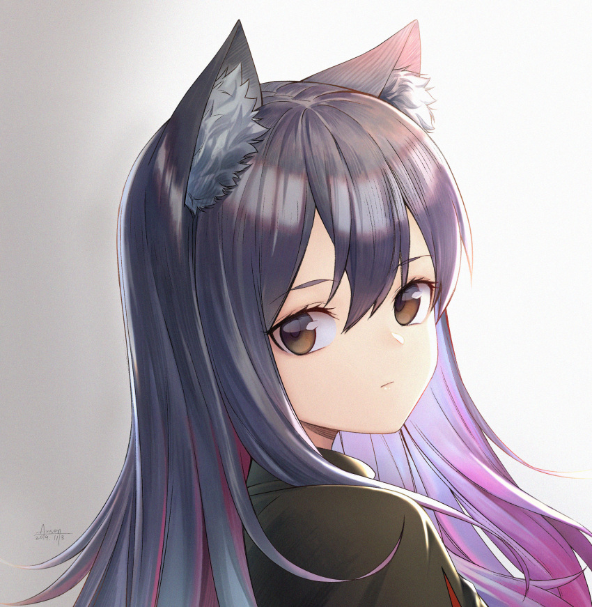 1girl absurdres animal_ear_fluff animal_ears anson_(13686564308) arknights bangs brown_eyes closed_mouth colored_inner_hair dated frown gloves grey_background hair_between_eyes highres long_hair looking_at_viewer looking_back multicolored_hair portrait purple_hair signature solo texas_(arknights) two-tone_hair