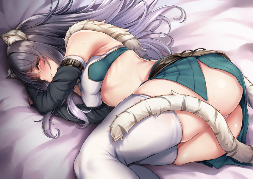 1girl animal_ear_fluff animal_ears bangs bare_shoulders black_hair blush breasts eyebrows_visible_through_hair fingerless_gloves gloves gradient_hair hair_between_eyes highres kashiwazaki_shiori kurofude_anna long_hair looking_at_viewer lying midriff multicolored_hair on_side princess_connect! princess_connect!_re:dive skindentation smile solo tail thigh-highs thighs tiger_ears white_legwear
