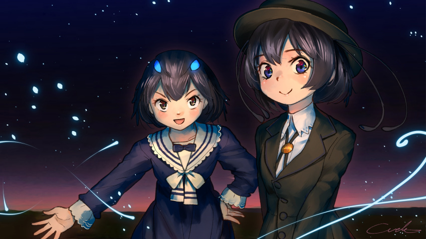 2girls :d alternate_costume bangs black_eyes black_hair black_headwear black_suit commentary_request formal greater_lophorina_(kemono_friends) hair_between_eyes hand_on_hip hat highres kemono_friends long_sleeves looking_at_viewer multiple_girls night open_mouth outstretched_arm short_hair signature smile suit v-shaped_eyebrows violet_eyes welt_(kinsei_koutenkyoku) western_parotia_(kemono_friends)