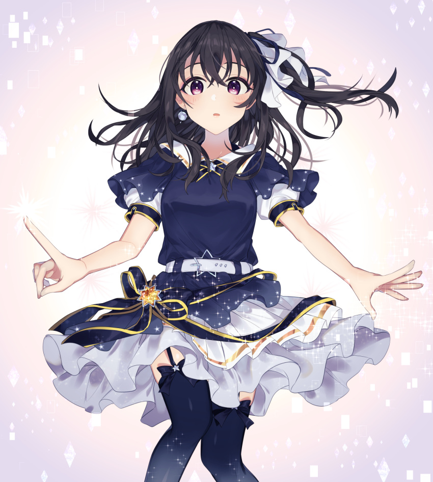 1girl bangs belt belt_buckle black_bow black_dress black_hair black_legwear blue_ribbon blush bow buckle collared_shirt dress earrings eyebrows_behind_hair fujiwara_hajime hair_between_eyes hair_ribbon highres idolmaster idolmaster_cinderella_girls index_finger_raised jewelry long_hair looking_at_viewer minamiya_mia one_side_up parted_lips pleated_skirt puffy_short_sleeves puffy_sleeves red_eyes ribbon shirt short_sleeves skirt solo sparkle star thigh-highs white_belt white_ribbon white_skirt