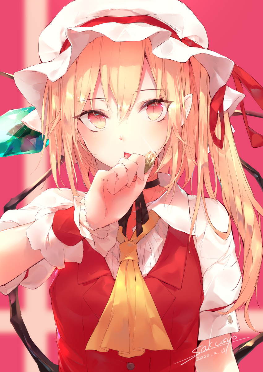 1girl artist_name ascot bangs black_choker black_ribbon blonde_hair blush choker crystal dated eyebrows_visible_through_hair flandre_scarlet hair_between_eyes hat hat_ribbon highres holding long_hair looking_at_viewer mob_cap one_side_up parted_lips pointy_ears puffy_short_sleeves puffy_sleeves red_background red_eyes red_ribbon red_vest ribbon ribbon_choker sakusyo shirt short_sleeves signature solo touhou upper_body vest white_headwear white_shirt wings yellow_neckwear
