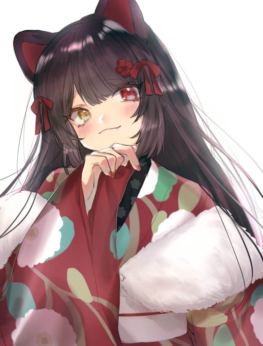 1girl animal_ears bangs black_hair blush commentary_request eyebrows_visible_through_hair fang fang_out feather_boa floral_print flower hair_flower hair_ornament hair_ribbon heterochromia highres inui_toko japanese_clothes kimono long_hair long_sleeves nijisanji ojou-sama_pose print_kimono red_eyes red_nails red_ribbon ribbon simple_background smile solo upper_body virtual_youtuber white_background xiaji_xianding_pingguo yellow_eyes