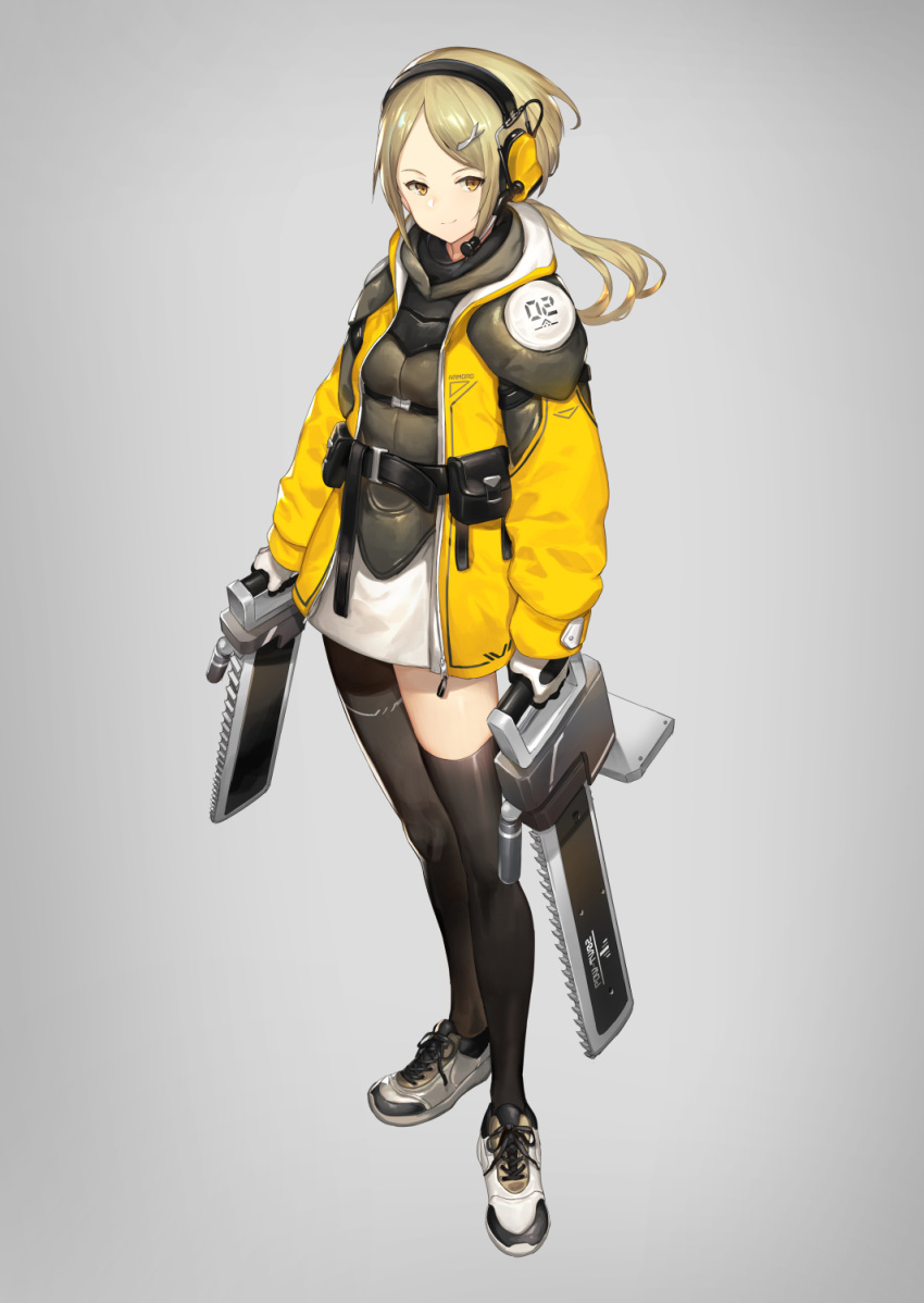 1girl black_legwear blonde_hair chainsaw dual_wielding gloves hair_ornament hairclip headphones headset highres holding holding_weapon jacket keemu_(occhoko-cho) mismatched_legwear original ponytail shoes simple_background skirt smile sneakers solo thigh-highs weapon white_skirt yellow_eyes yellow_jacket