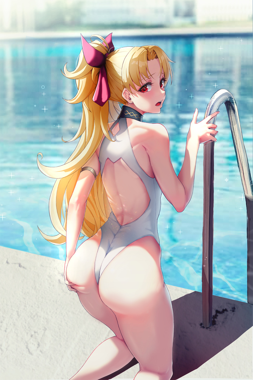 1girl armlet ass back bangs bare_shoulders blonde_hair blush competition_swimsuit day ereshkigal_(fate/grand_order) fate/grand_order fate_(series) from_behind happymonk highleg highleg_swimsuit highres kneeling long_hair looking_at_viewer looking_back one-piece_swimsuit outdoors parted_bangs ponytail pool_ladder poolside red_eyes solo swimsuit thighs wedgie