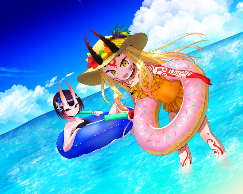 2girls 7meill blonde_hair blue_sky commentary day fate/grand_order fate_(series) food frilled_swimsuit frills gradient_hair hat ibaraki_douji_(fate/grand_order) innertube leaning_forward long_hair looking_at_viewer multicolored_hair multiple_girls narrowed_eyes ocean one-piece_swimsuit open_mouth orange_swimsuit outdoors popsicle purple_hair short_hair shuten_douji_(fate/grand_order) sky smile straw_hat sun_hat swimsuit tattoo violet_eyes yellow_eyes