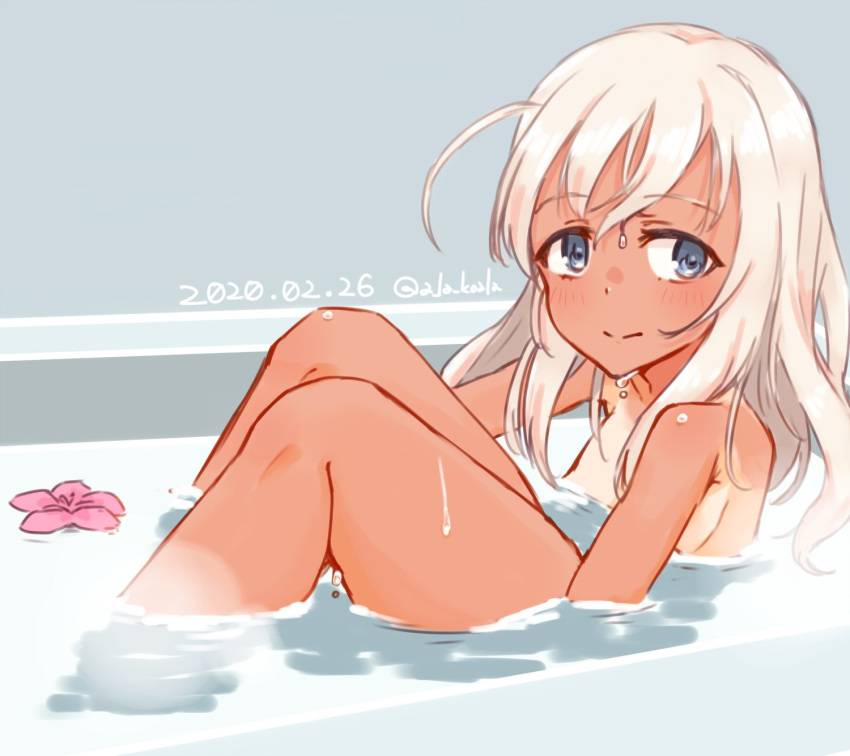 1girl alakoala bathing blonde_hair blue_eyes dated grey_background highres kantai_collection long_hair looking_at_viewer one-piece_tan ro-500_(kantai_collection) simple_background solo tan tanline twitter_username upper_body wet