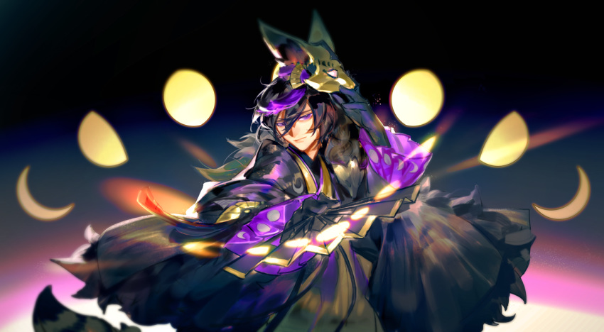 1boy arm_up bangs black_gloves black_hair character_request closed_mouth crescent fan fox_mask full_moon gloves hangleing holding holding_fan holding_mask japanese_clothes long_hair long_sleeves looking_at_viewer male_focus mask mask_on_head moon noh_mask onmyoji solo upper_body violet_eyes