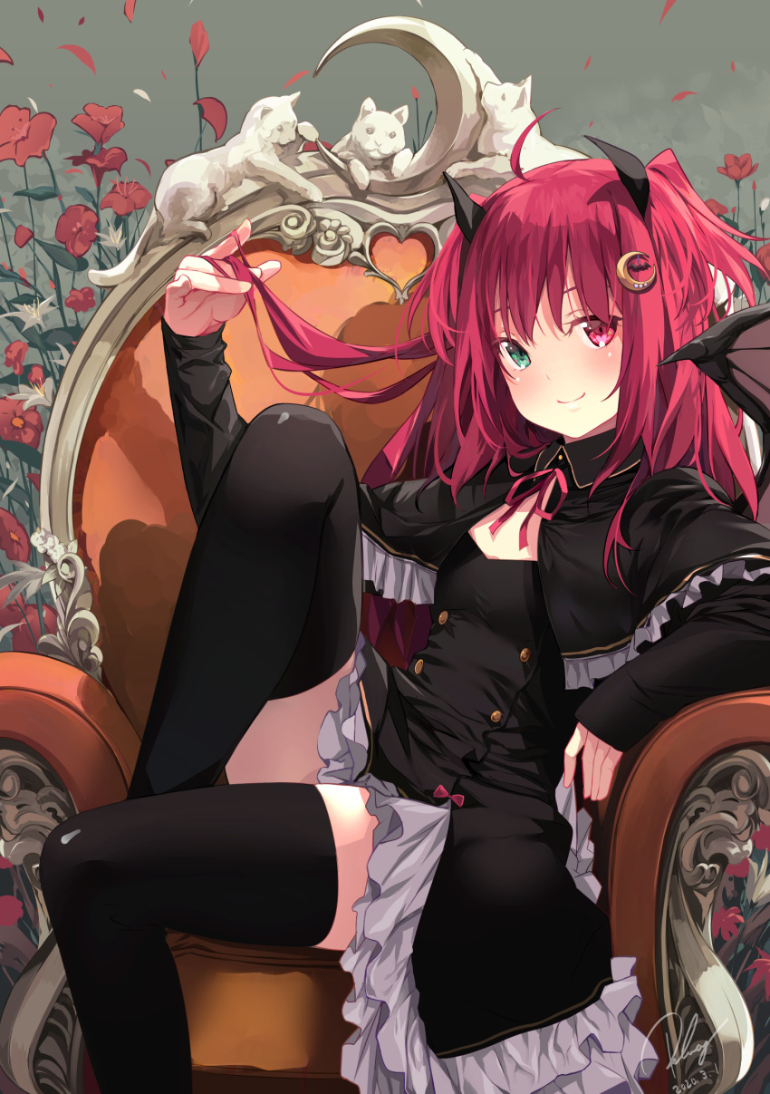 1girl bangs black_legwear blush commentary_request crescent crescent_hair_ornament demon_girl demon_horns demon_wings dress frills hair_ornament heterochromia highres horns long_hair nijisanji re_lucy red_eyes redhead smile solo thigh-highs two_side_up virtual_youtuber wings yuzuki_roa