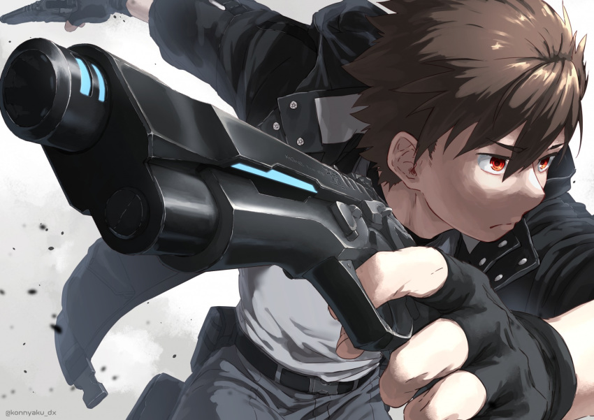 1boy belt black_gloves black_jacket brown_hair closed_mouth dual_wielding fingerless_gloves fingernails gloves gun hair_between_eyes handgun highres holding holding_gun holding_weapon jacket male_focus original pouch red_eyes solo tokitsu_sousaku twitter_username weapon