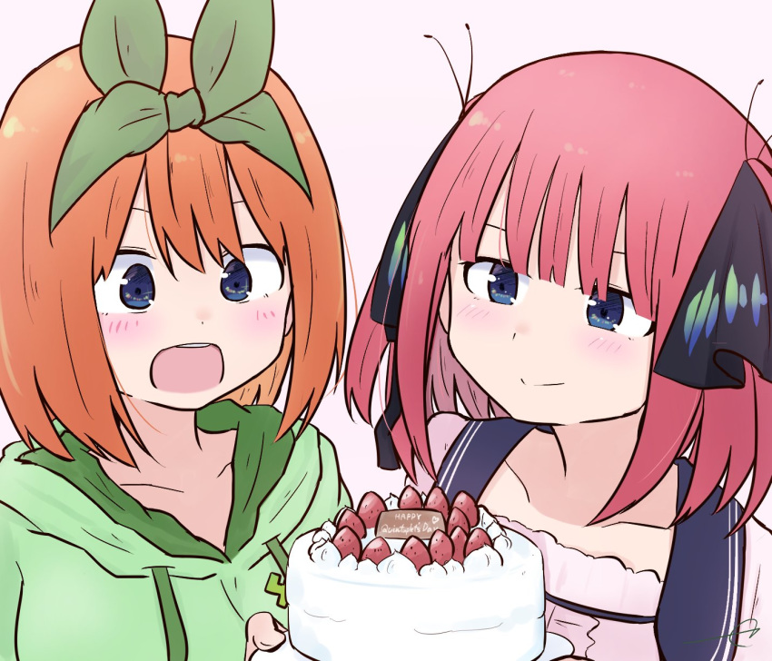 2girls :d bangs birthday_cake black_ribbon blue_eyes blue_sailor_collar blush cake closed_mouth collarbone commentary_request eyebrows_behind_hair food fruit go-toubun_no_hanayome green_hoodie hair_between_eyes hair_ribbon highres holding hood hood_down hoodie kujou_karasuma multiple_girls nakano_nino nakano_yotsuba open_mouth orange_hair pink_background redhead ribbon sailor_collar simple_background smile strawberry upper_body upper_teeth