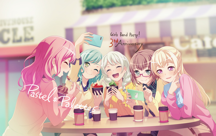 5girls ^_^ absurdres aqua_hair bang_dream! blonde_hair blue_eyes braid brown_hair closed_eyes closed_mouth coffee_cup cup disposable_cup dress glasses green_eyes group_name half_updo highres hikawa_hina long_hair maruyama_aya multiple_girls official_art one_eye_closed pastel_palettes phone pink_eyes pink_hair red-framed_eyewear semi-rimless_eyewear shirasagi_chisato short_hair side_braids smile twin_braids under-rim_eyewear violet_eyes wakamiya_eve white_hair yamato_maya yellow_dress