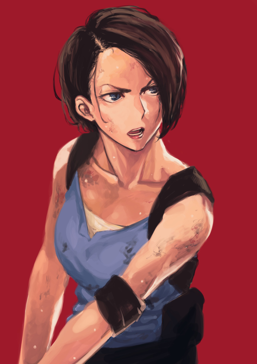 1girl blue_eyes blue_shirt brown_hair dirty dirty_clothes dirty_face highres jill_valentine open_mouth pouch red_background resident_evil resident_evil_3 shirt short_hair simple_background solo tanx3838 white_shirt