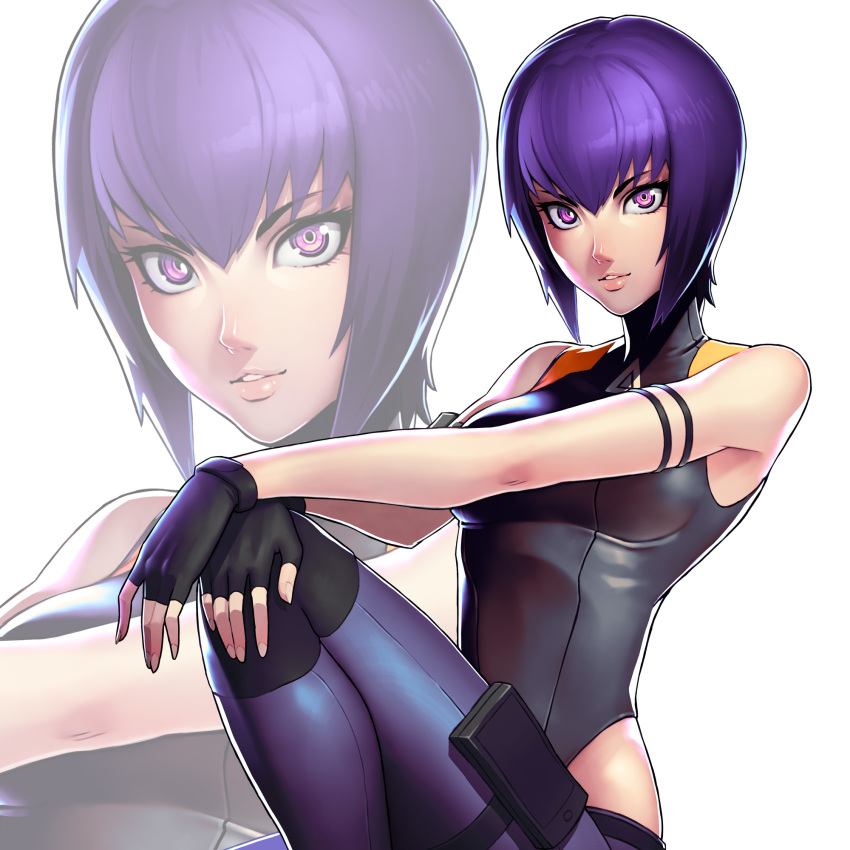 1girl black_gloves breasts eyebrows_visible_through_hair fingerless_gloves ghost_in_the_shell gloves hands_on_own_knee highres ikegami_noroshi kusanagi_motoko looking_at_viewer medium_breasts parted_lips pink_eyes purple_hair short_hair sleeveless solo