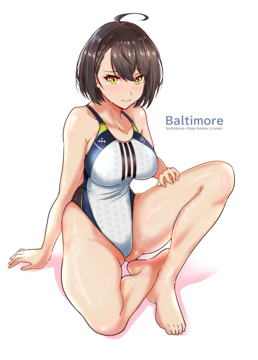 1girl ahoge aiuchi alternate_costume azur_lane baltimore_(azur_lane) bangs bare_shoulders blush braid breasts brown_hair character_name closed_mouth commentary_request competition_swimsuit hair_between_eyes hand_on_own_thigh highleg highres large_breasts looking_at_viewer one-piece_swimsuit short_hair sitting smile solo swimsuit thighs wet yellow_eyes