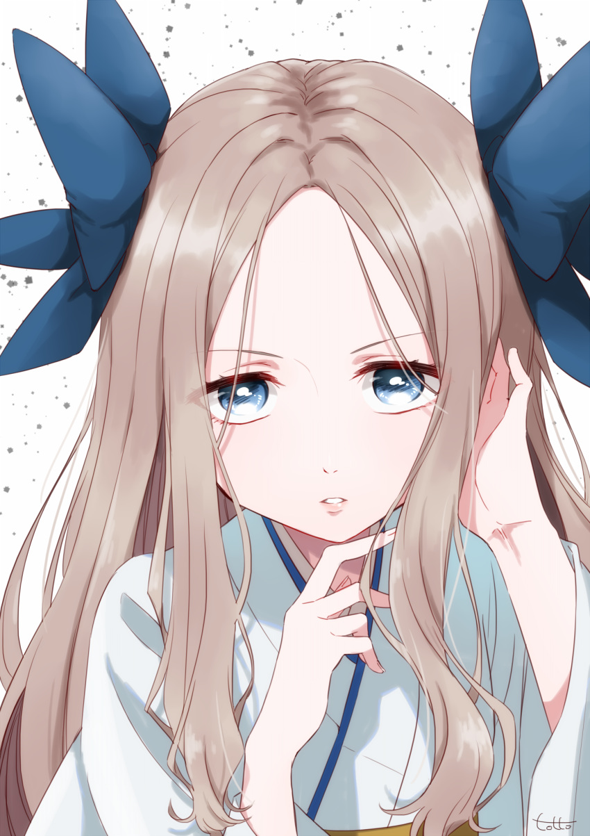 1girl asakaze_(kantai_collection) bangs blonde_hair blue_bow blue_eyes bow close-up forehead hair_bow highres japanese_clothes kantai_collection kimono long_hair looking_at_viewer meiji_schoolgirl_uniform parted_bangs sidelocks solo totto_(naka) upper_body white_background white_kimono wide_sleeves