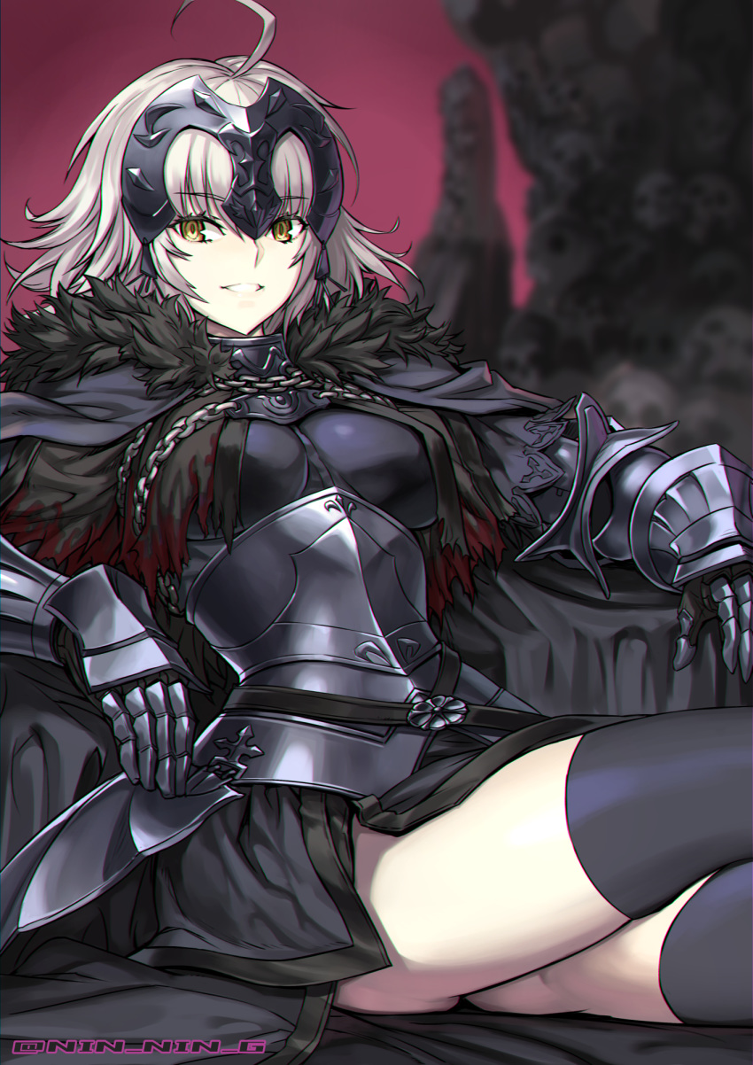 1girl ahoge armor bangs black_cape blood blood_stain breasts cape dark_sky fate/grand_order fate_(series) headpiece highres jeanne_d'arc_(alter)_(fate) jeanne_d'arc_(fate)_(all) medium_breasts ninnin_(shishitou) relaxing silver_hair sitting skull sky smile thigh-highs thighs yellow_eyes