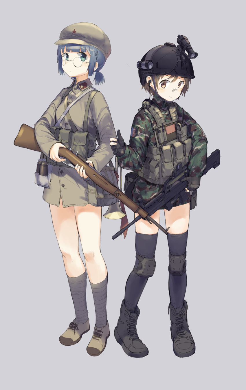 2girls absurdres assault_rifle blue_hair brown_eyes brown_hair bugle camouflage china chinese_commentary glasses gloves green_eyes gun hat helmet highres holding holding_gun holding_weapon knee_pads load_bearing_vest military military_uniform multiple_girls original partly_fingerless_gloves ponytail rifle short_hair simple_background thigh-highs thumbs_up uniform weapon weapon_request zhongye_yu