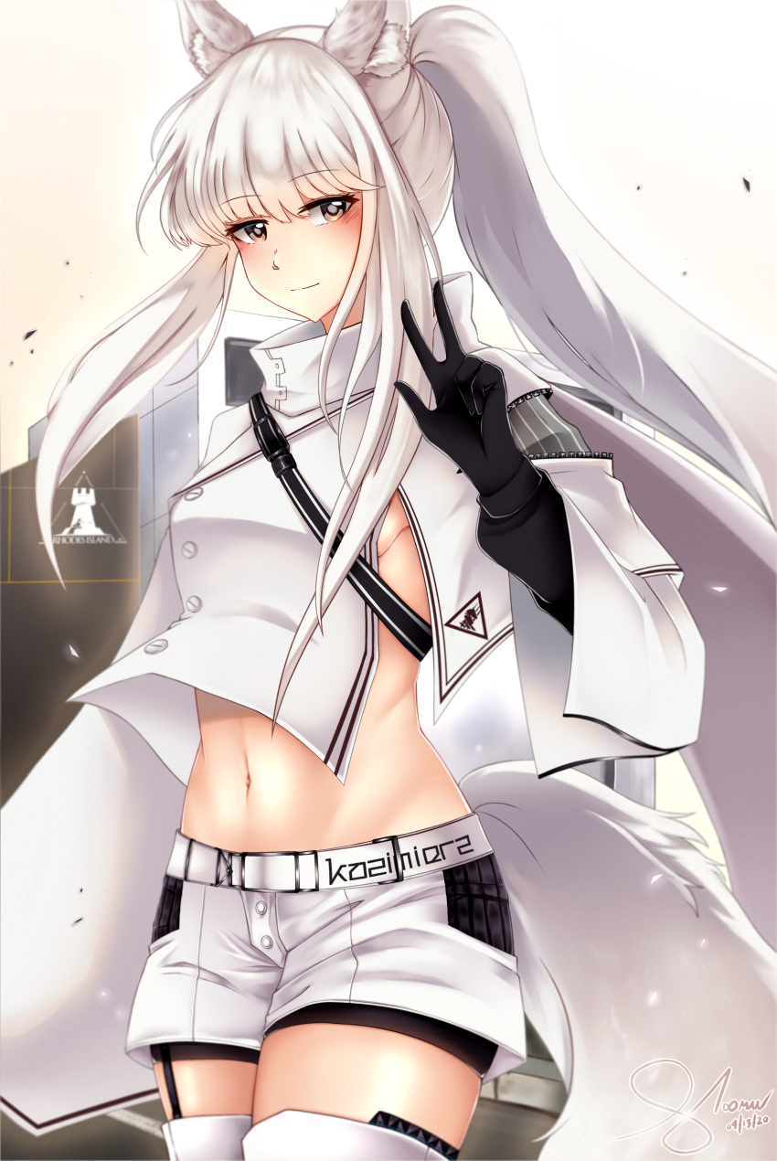 1girl absurdres animal_ear_fluff animal_ears arknights bangs black_gloves blush commentary_request cowboy_shot crop_top eyebrows_visible_through_hair garter_straps gloves grey_eyes hand_up high_collar highres long_hair long_ponytail long_sleeves looking_at_viewer midriff navel platinum_(arknights) ponytail shirt short_shorts shorts shtooru sidelocks silver_hair smile solo standing stomach thigh-highs thighs w white_shirt white_shorts wide_sleeves