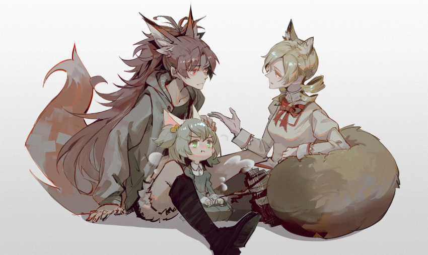 3girls animal_hat blonde_hair bow casual cat_hat chitose_yuma die_(die0118) drill_hair green_hair hair_ornament hand_on_another's_head hat highres long_hair magical_girl mahou_shoujo_madoka_magica multiple_girls open_mouth petting ponytail pout red_eyes redhead sakura_kyouko school_uniform short_hair shorts tomoe_mami twin_drills twintails